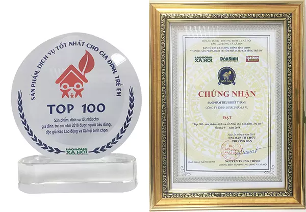 Top 100 - Sản phẩm, dịch vụ tốt nhất cho Gia đình, Trẻ em do Bộ lao động, thương binh và xã hội, báo lao động và xã hội trao tặng